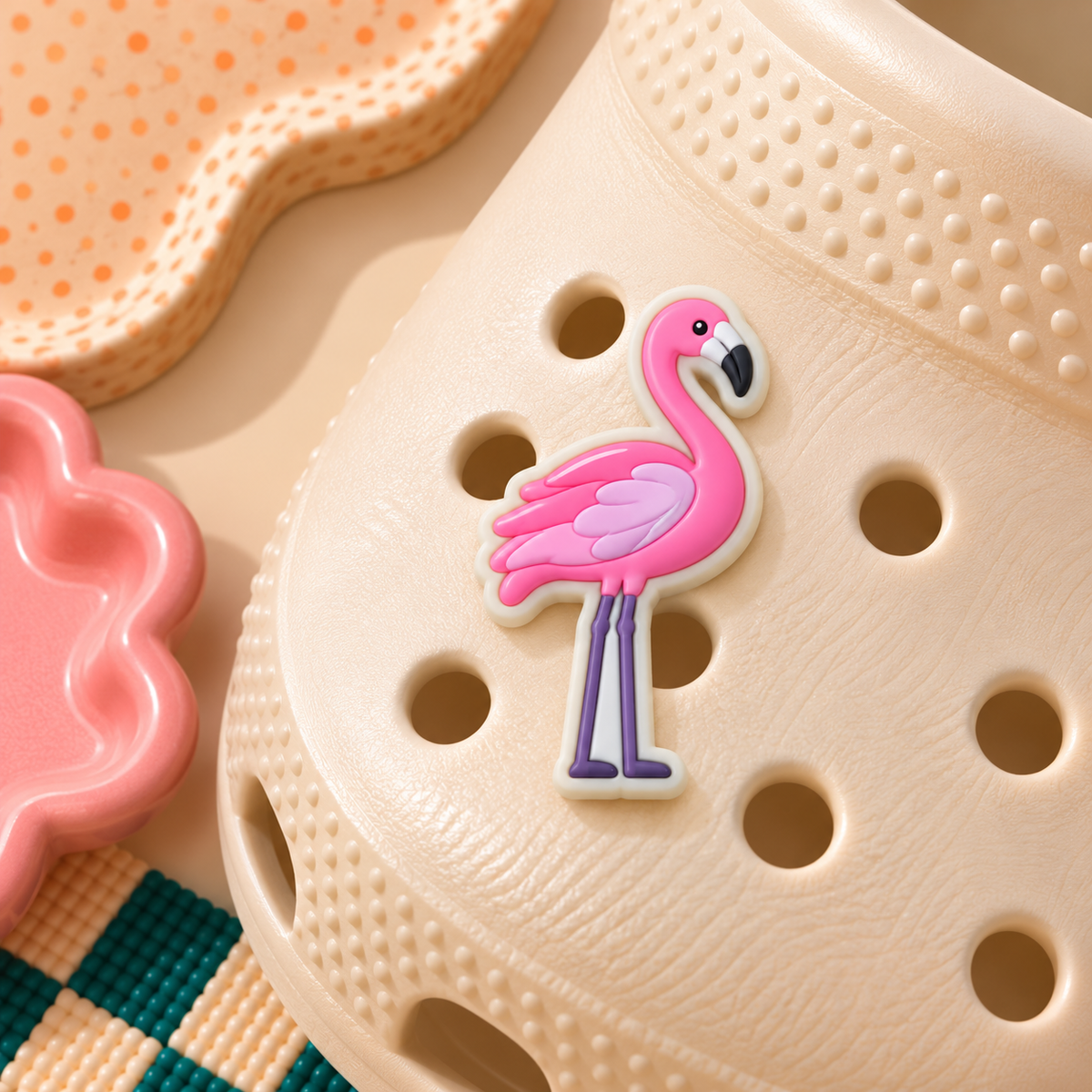CROC Charm - Standing Flamingo