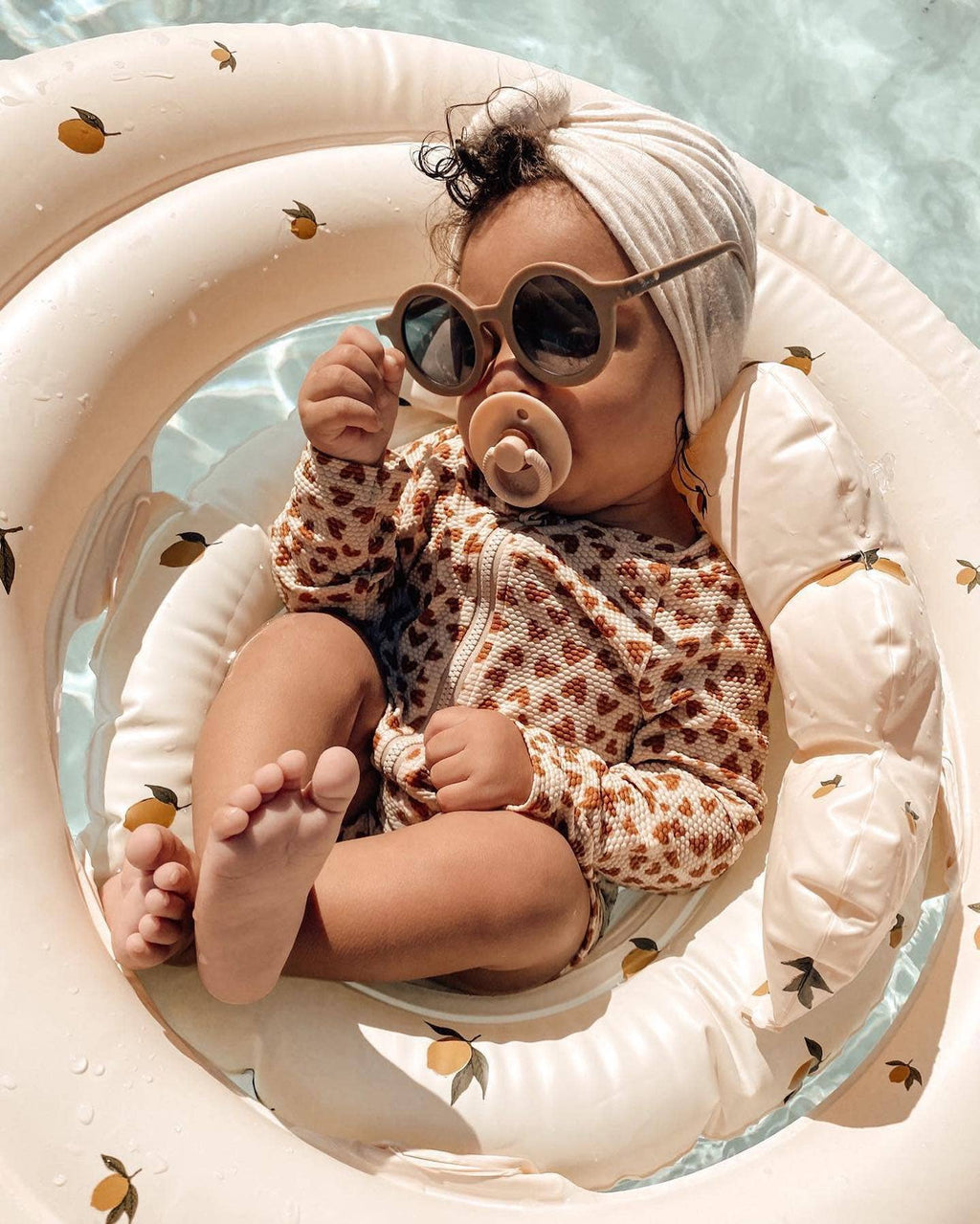 Itzy Soother™ Natural Rubber Paci Sets: Blossom + Rosewood 6-18 M